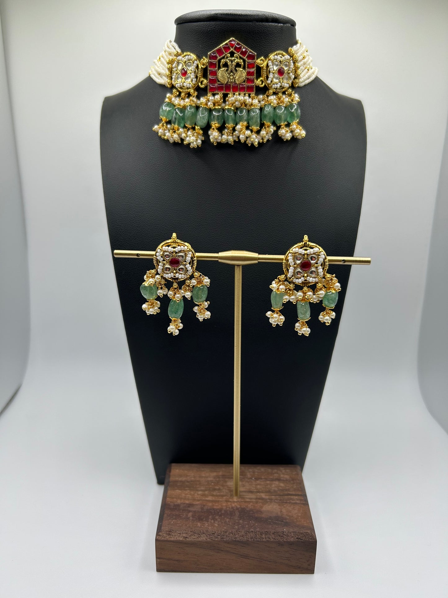 Pachi kundan necklace