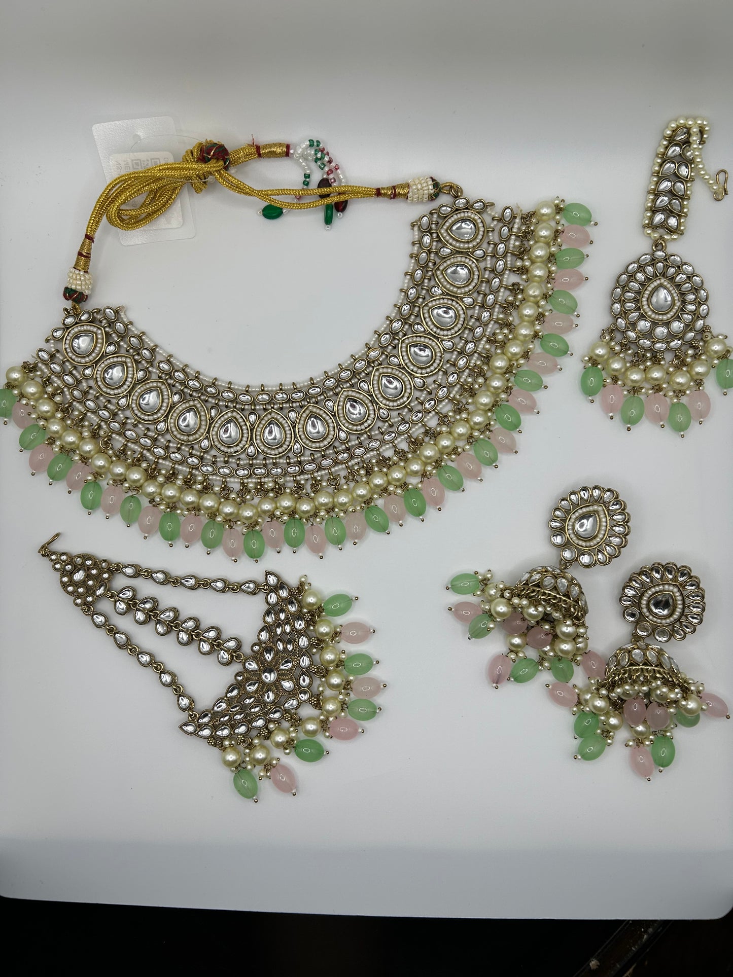 Necklace set