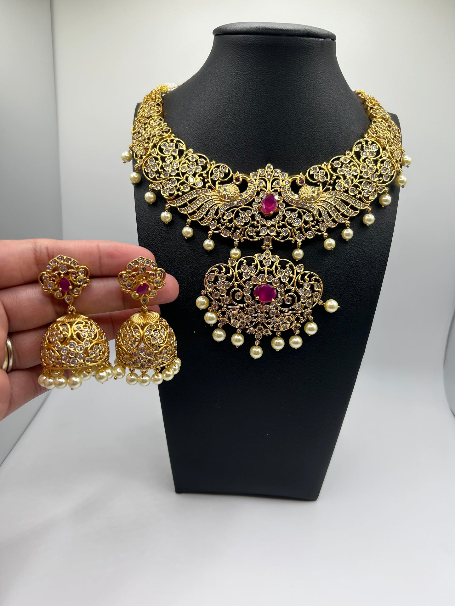 Kemp necklace