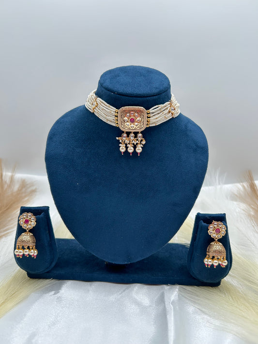 Choker necklace