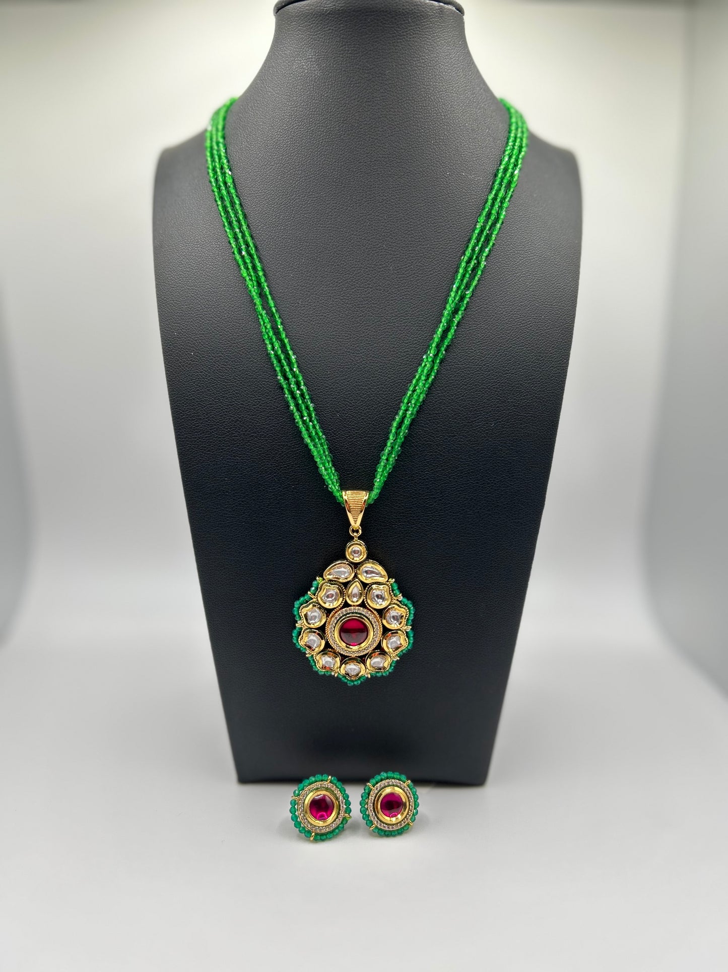 Pendant chain