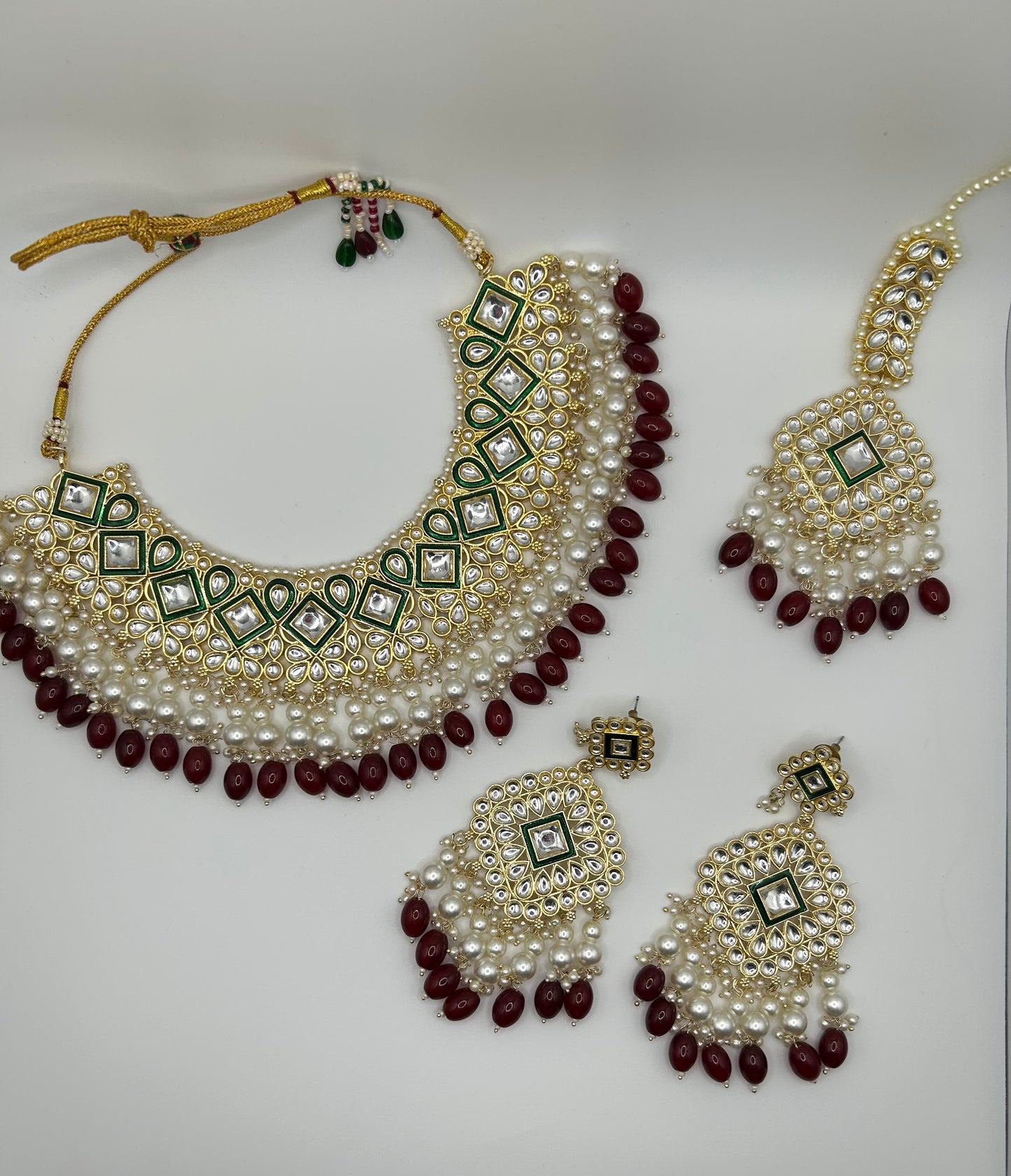 Necklace set