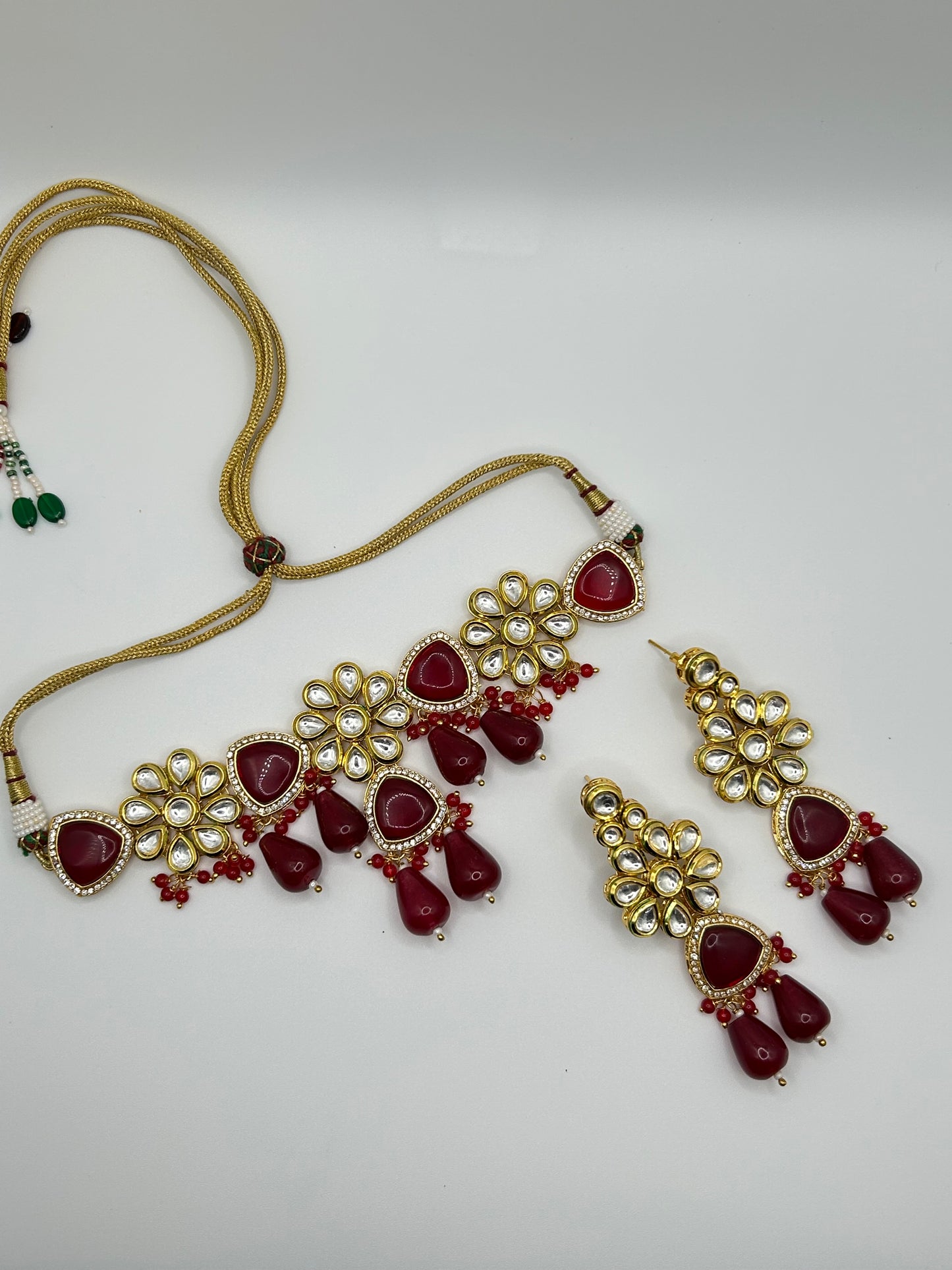 Kundan necklace