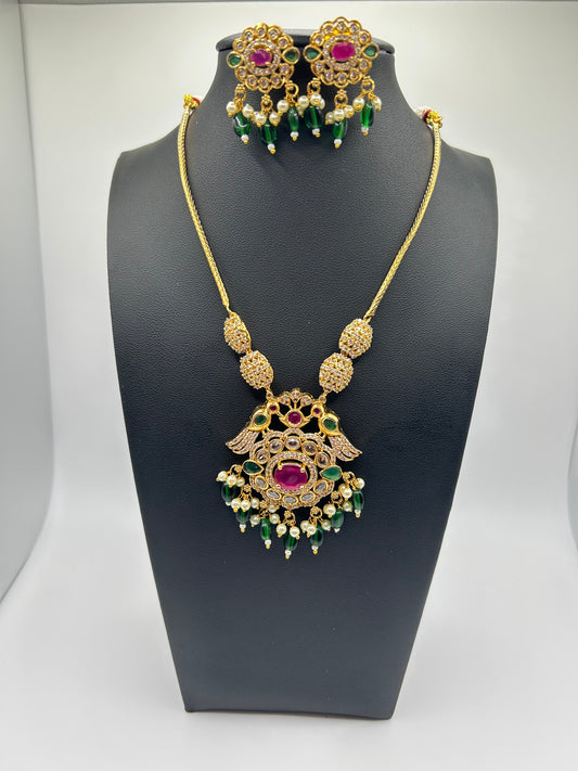 Pendant necklace