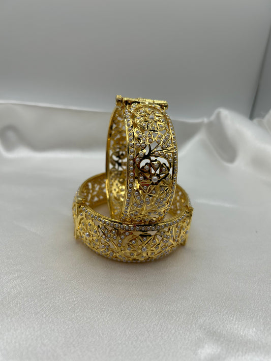 Jadau bangles
