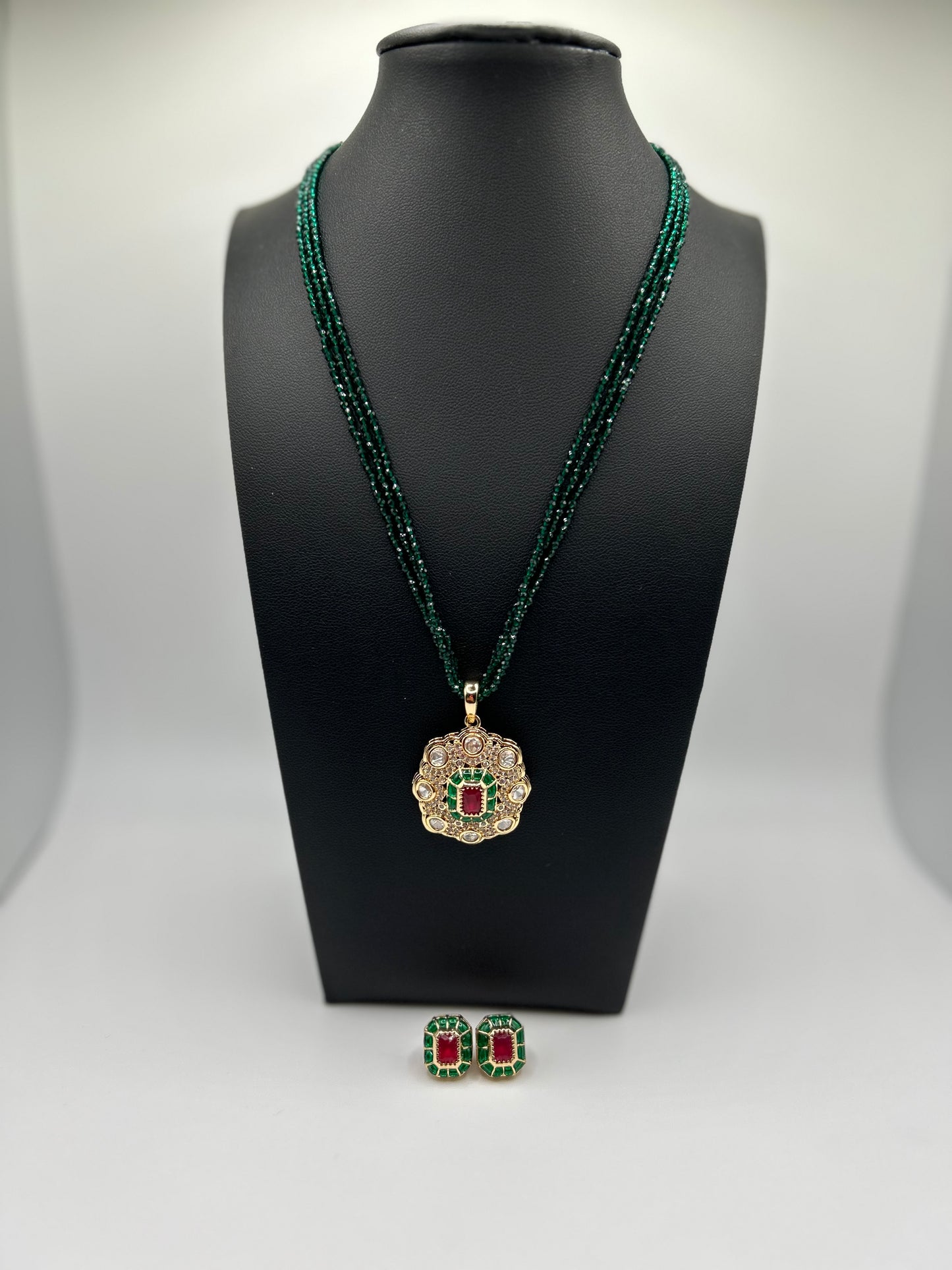 Pendant chain